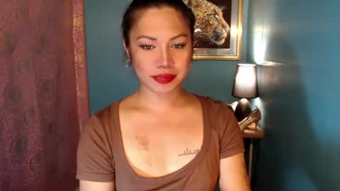 Snapshot of asiansignificant chatting on 06-15-26, 12:57 Babe online show from 06-15-26, 12:57