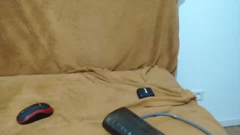 Snapshot of asiantstop99 chatting on 10-18-25, 04:19 asiantstop99 online show from 10-18-25, 04:19