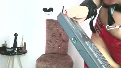 Asiri  online show from 11-17-25, 07:52