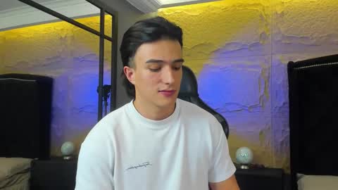 Aslan  online show from 01-16-26, 04:05