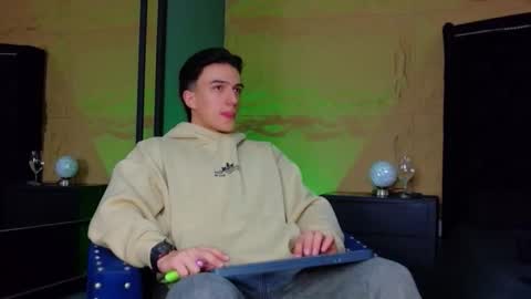 Aslan  online show from 04-02-26, 03:26