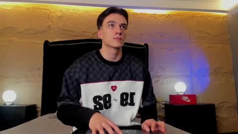 Aslan  online show from 04-16-26, 04:13