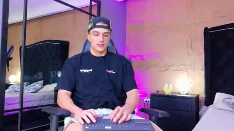Aslan  online show from 06-01-26, 02:24