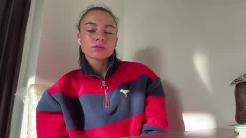 Monica  online show from 07-22-26, 04:37