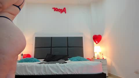 Snapshot of aslhyn_gomez chatting on 03-08-25, 07:09 Aslhyn online show from 03-08-25, 07:09