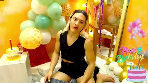 Snapshot of aslyhernandez chatting on 01-16-25, 08:14 ASLY online show from 01-16-25, 08:14