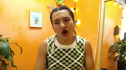 Snapshot of aslyhernandez chatting on 01-22-25, 05:59 ASLY online show from 01-22-25, 05:59