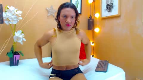 Snapshot of aslyhernandez chatting on 10-02-25, 02:24 ASLY online show from 10-02-25, 02:24