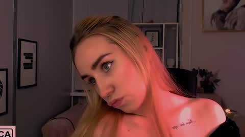 Snapshot of asol_muah chatting on 12-29-24, 12:52 Asol online show from 12-29-24, 12:52