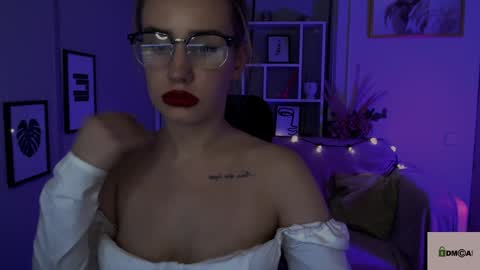 Snapshot of asol_muah chatting on 01-15-25, 03:11 Asol online show from 01-15-25, 03:11