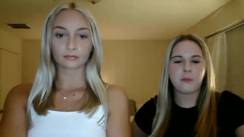 Snapshot of aspenaries chatting on 12-11-24, 12:44 Aspen Aries online show from 12-11-24, 12:44