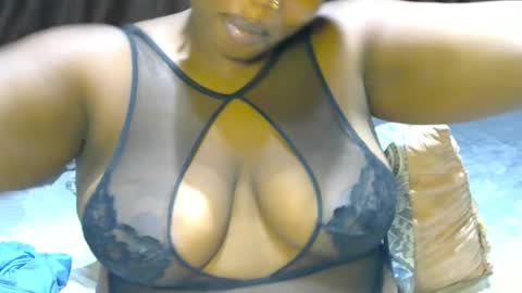 Snapshot of ass_playbuttom chatting on 11-10-25, 08:41 assplaybuttom online show from 11-10-25, 08:41