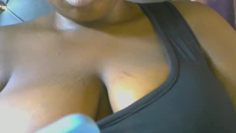 assplaybuttom online show from 12-20-25, 02:02