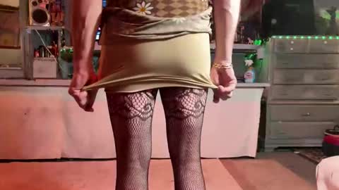 Snapshot of ass_so_sweet chatting on 12-20-25, 08:54 SIR WILLIAM online show from 12-20-25, 08:54