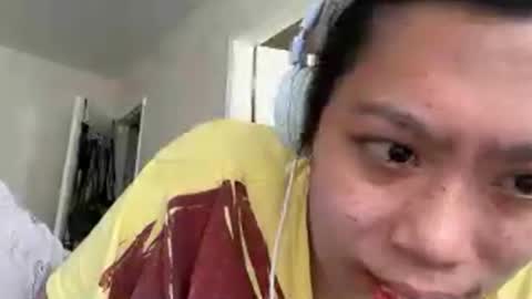 Snapshot of assert32 chatting on 10-22-25, 07:57 Patty online show from 10-22-25, 07:57