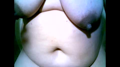 Snapshot of assterific22 chatting on 10-27-25, 04:27 assterific22 online show from 10-27-25, 04:27