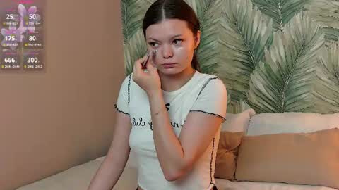Aster Quinn online show from 07-17-26, 04:52