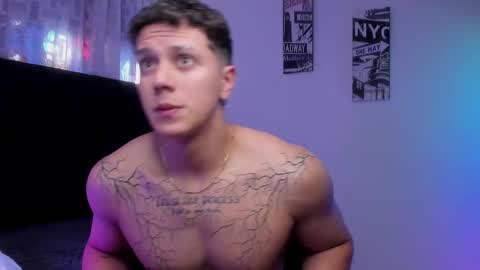 Snapshot of astonhills chatting on 10-03-25, 08:39 astonhills online show from 10-03-25, 08:39