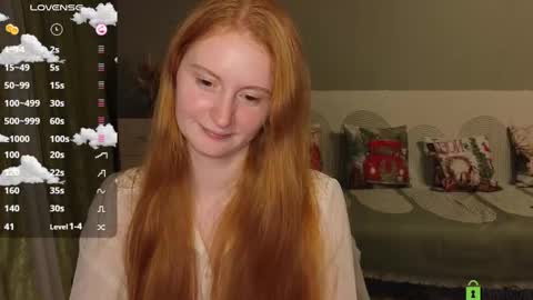 Snapshot of astoria_ross_ chatting on 12-19-25, 03:19 Astoria online show from 12-19-25, 03:19