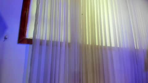 Astra Glows Cam online show from 04-17-26, 12:30