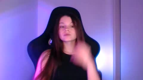 Snapshot of astradream_ chatting on 10-01-25, 05:30 astradream_ online show from 10-01-25, 05:30