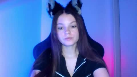 Snapshot of astradream_ chatting on 10-08-25, 05:32 astradream_ online show from 10-08-25, 05:32