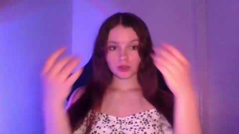 Snapshot of astradream_ chatting on 10-11-25, 07:23 astradream_ online show from 10-11-25, 07:23