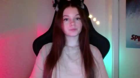 Snapshot of astradream_ chatting on 11-06-25, 09:48 astradream_ online show from 11-06-25, 09:48