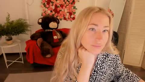 astramonroe online show from 05-24-26, 10:31
