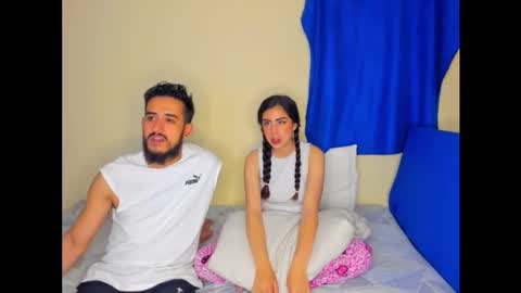 Snapshot of astredad2025 chatting on 11-28-25, 03:09 Mag and Molly online show from 11-28-25, 03:09