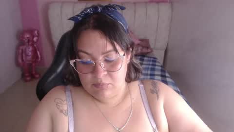 astrid1_s online show from 05-02-26, 03:06