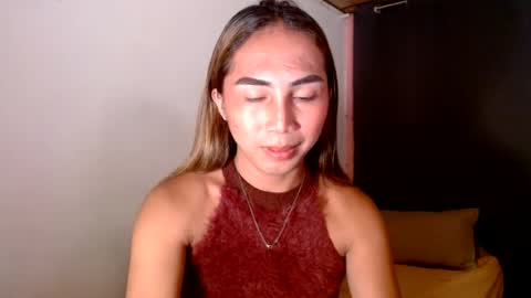 Snapshot of astrid_khalifa chatting on 07-14-26, 03:51 Astrid online show from 07-14-26, 03:51