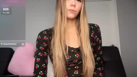 Astrid Sky online show from 05-29-26, 08:40