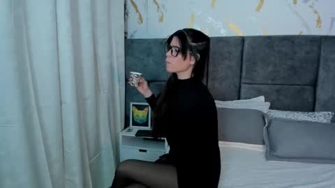 astrid_velle online show from 01-16-26, 03:32