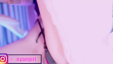 Bonnie online show from 04-08-26, 10:59