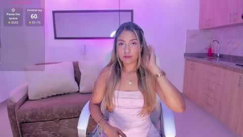 asura_love online show from 05-18-26, 02:12