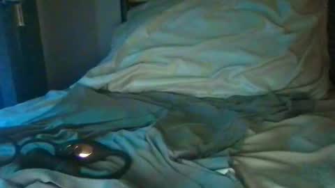 Snapshot of at19999 chatting on 12-21-25, 10:28 at19999 online show from 12-21-25, 10:28