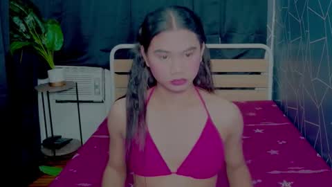 atashakendall online show from 12-04-25, 02:15