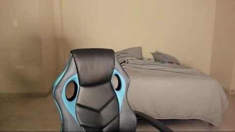 atenas online show from 12-17-25, 09:26