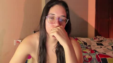Snapshot of atenas__05 chatting on 06-10-26, 09:30 atenas online show from 06-10-26, 09:30