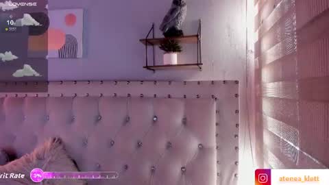 Snapshot of atenea_klett_ chatting on 06-30-26, 01:56 ATENEA online show from 06-30-26, 01:56