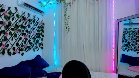 Snapshot of atenea_kros chatting on 12-03-24, 11:11 Atenea online show from 12-03-24, 11:11