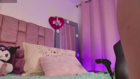 ateneacox online show from 04-11-26, 06:51