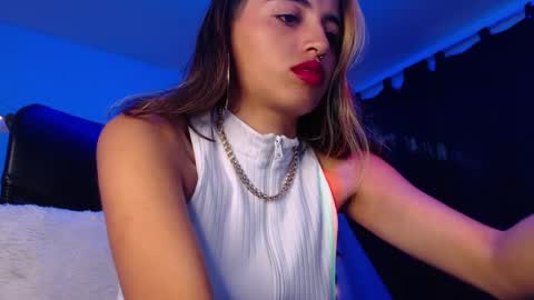 Atenea online show from 12-17-24, 02:22