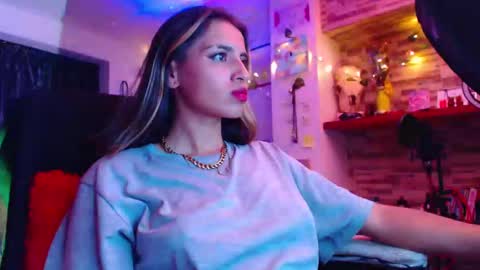 Atenea online show from 02-18-25, 11:19