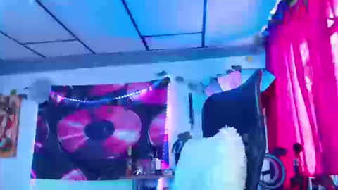 Atenea online show from 09-25-25, 01:59