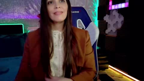 Athena Autumn online show from 02-19-26, 03:46