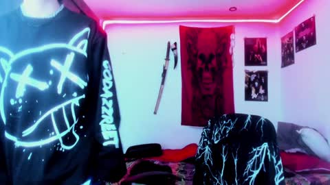 Snapshot of atheneoo_ chatting on 12-24-24, 04:00 athenauwu online show from 12-24-24, 04:00