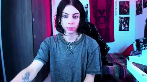 Snapshot of atheneoo_ chatting on 11-16-25, 07:25 athenauwu online show from 11-16-25, 07:25