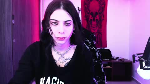 athenauwu online show from 04-20-26, 08:17